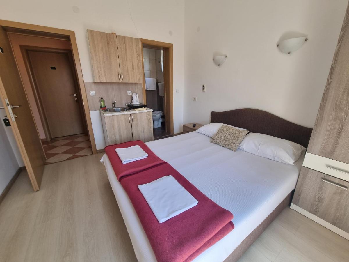 Guest House Damjana Budva Rum bild