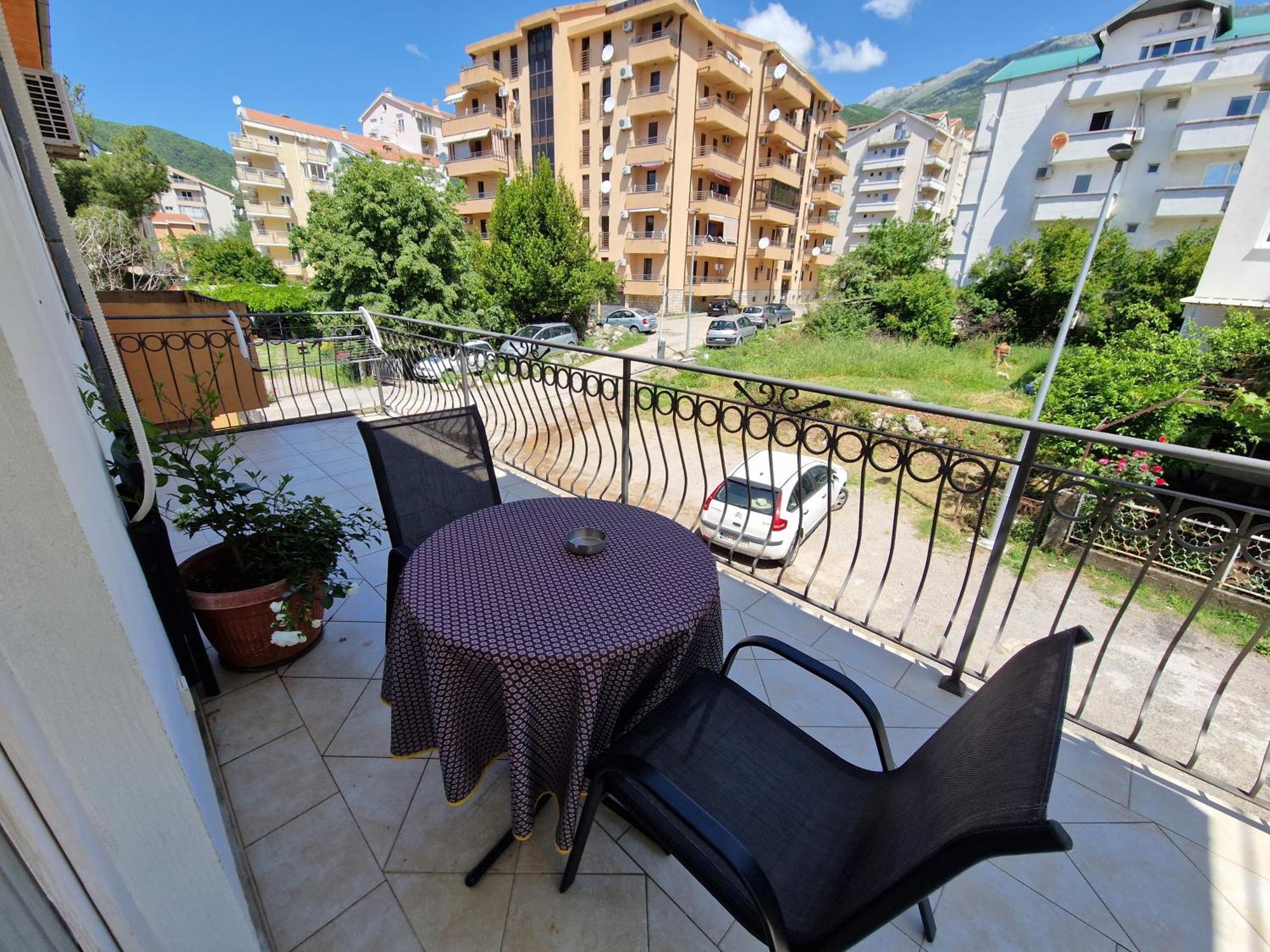 Guest House Damjana Budva Exteriör bild